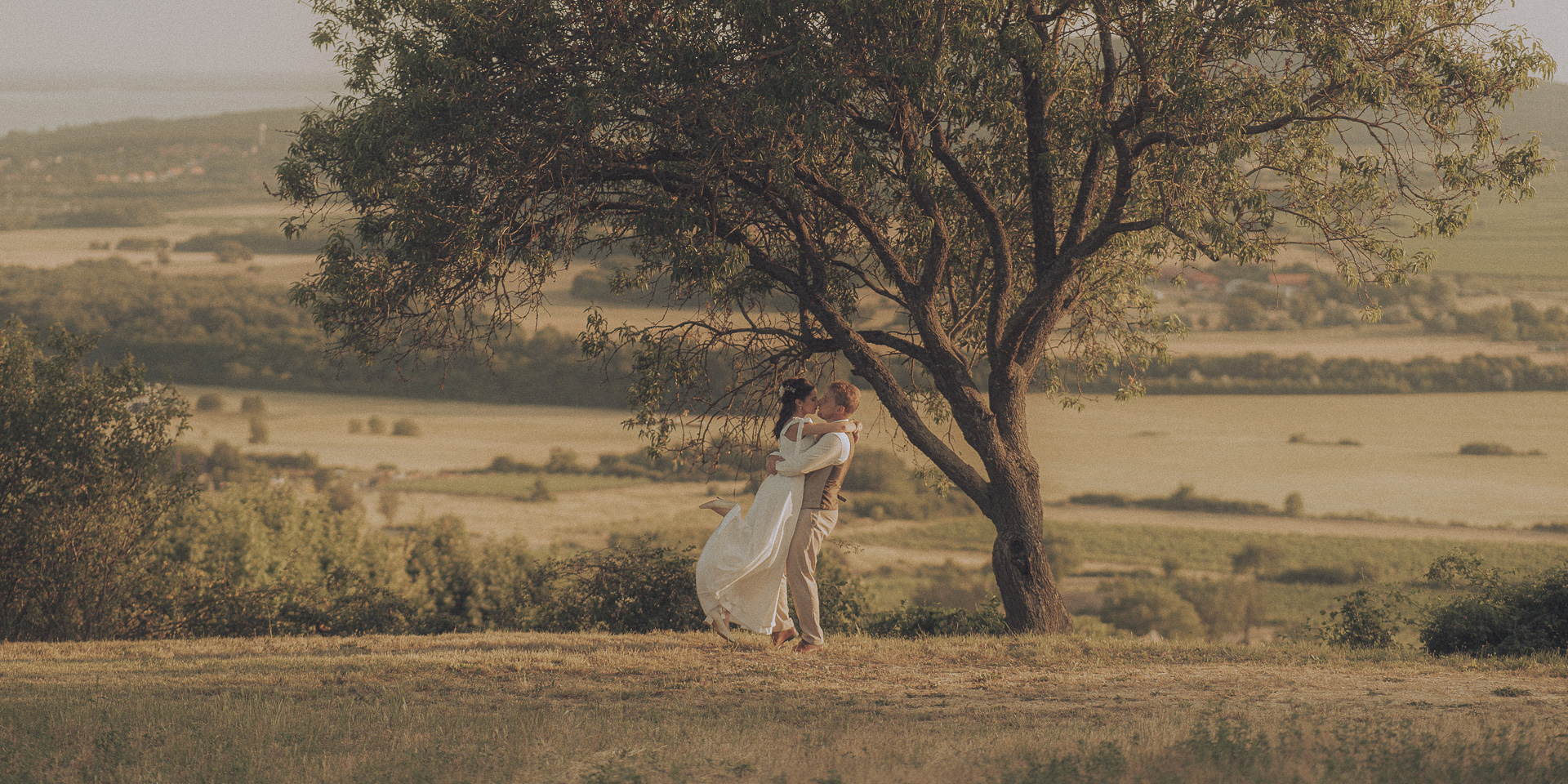 naplemente-kreativ-fotozas-balatoni-eskuvo